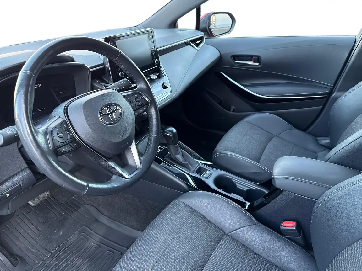 TOYOTA COROLLA