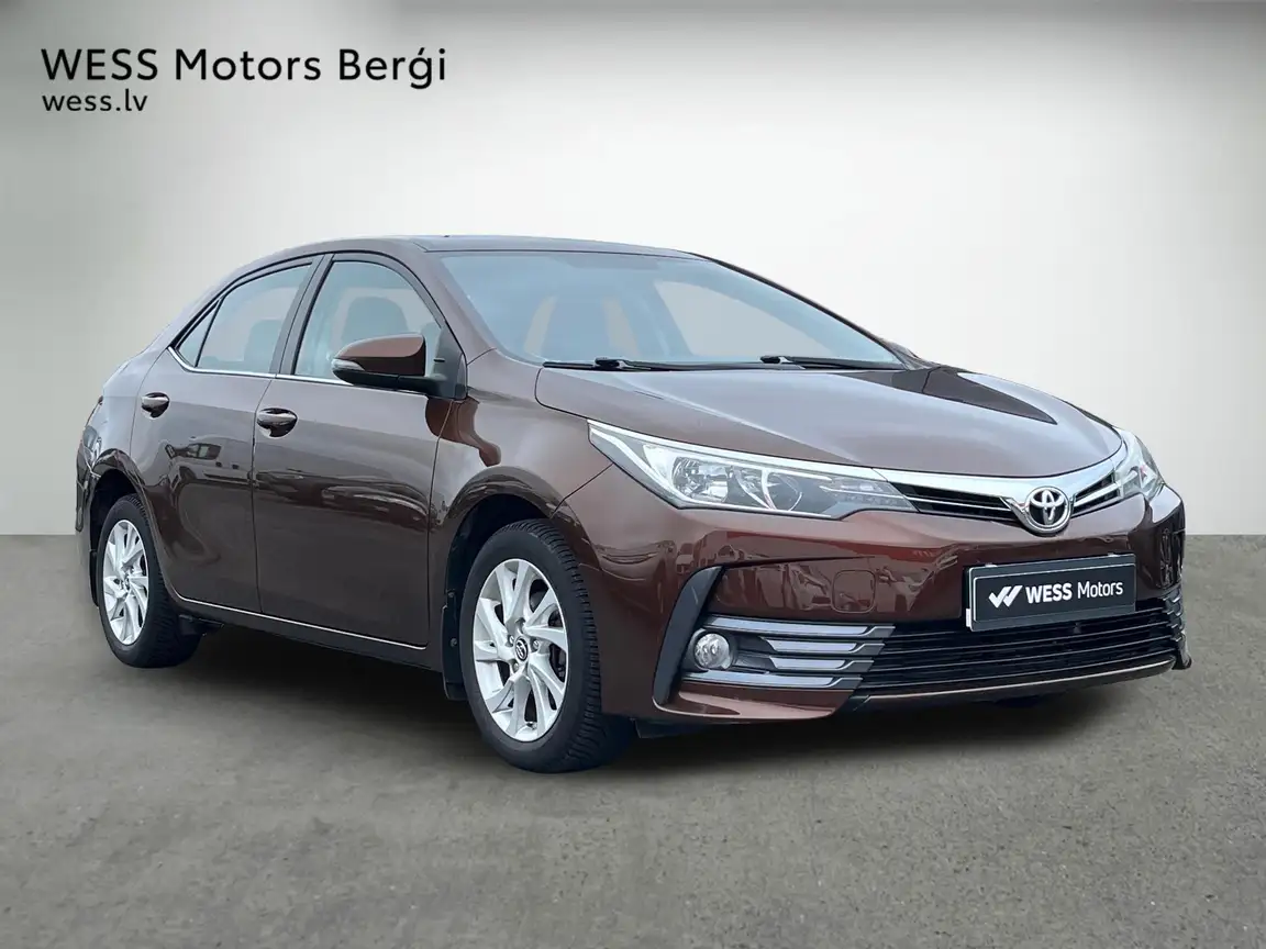 TOYOTA COROLLA