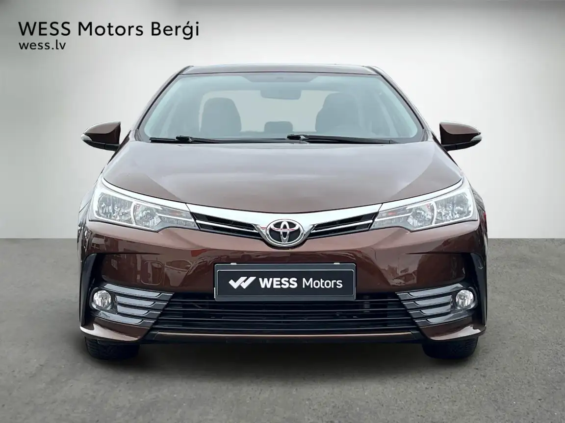 TOYOTA COROLLA