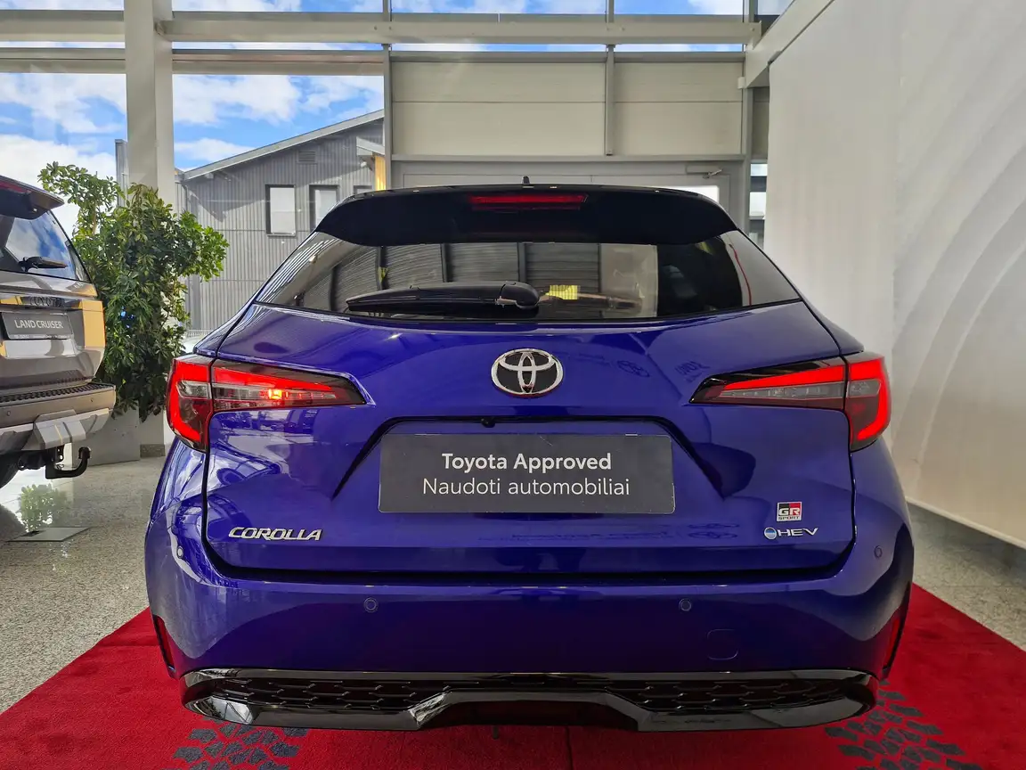 TOYOTA COROLLA