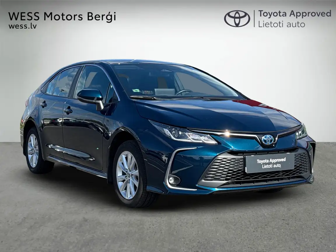 TOYOTA COROLLA