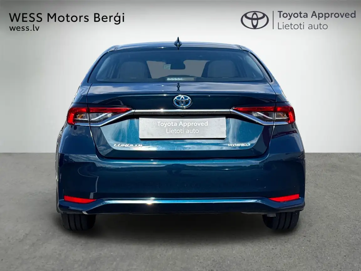 TOYOTA COROLLA