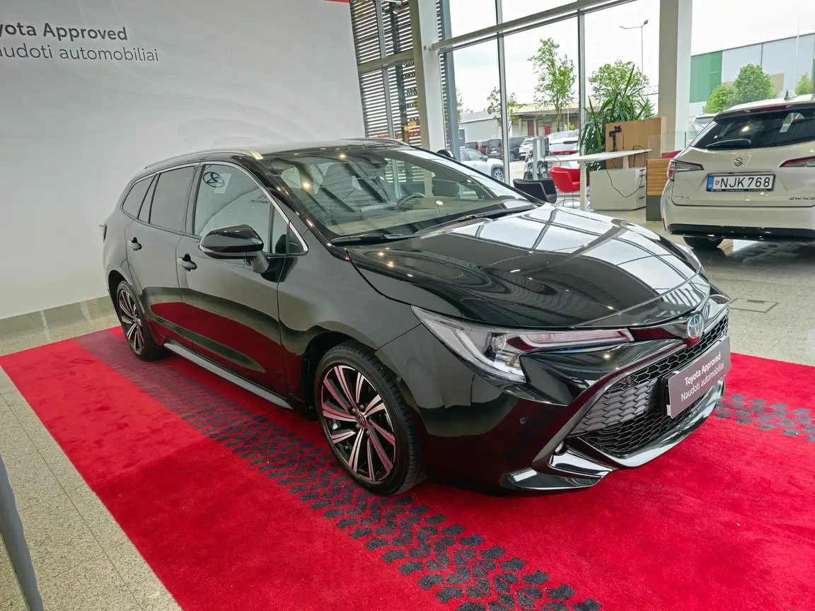 TOYOTA COROLLA