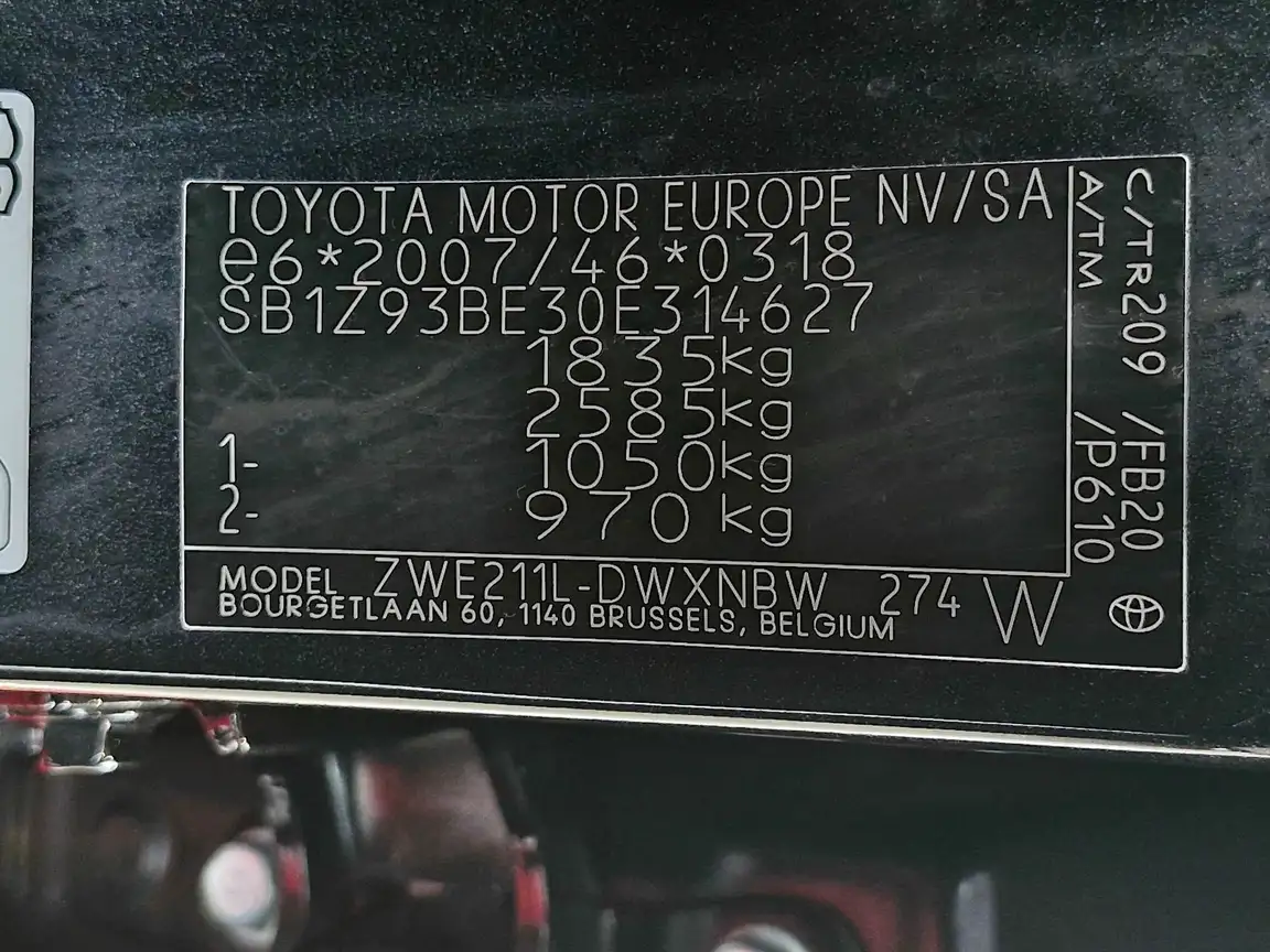 TOYOTA COROLLA