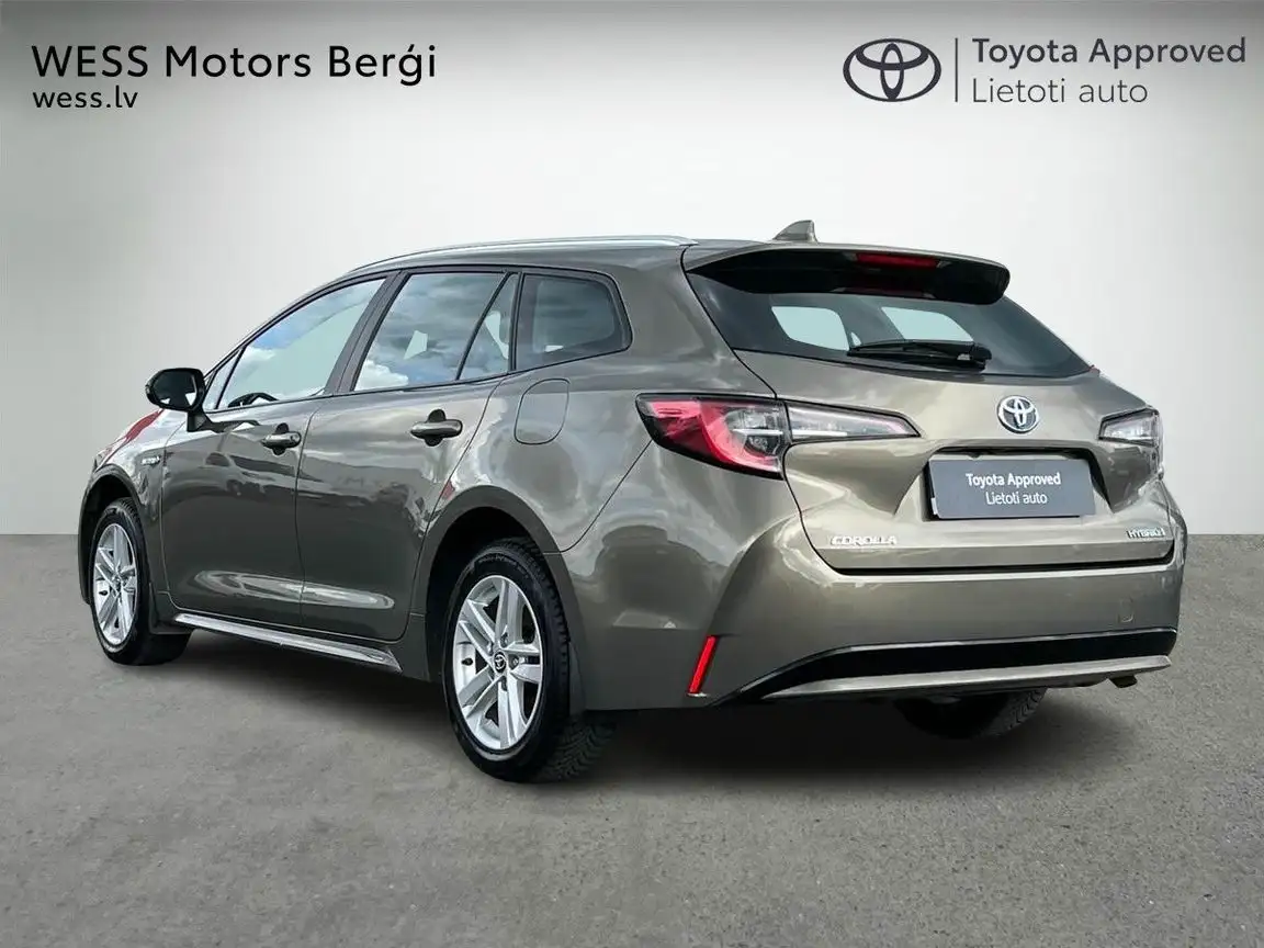 TOYOTA COROLLA