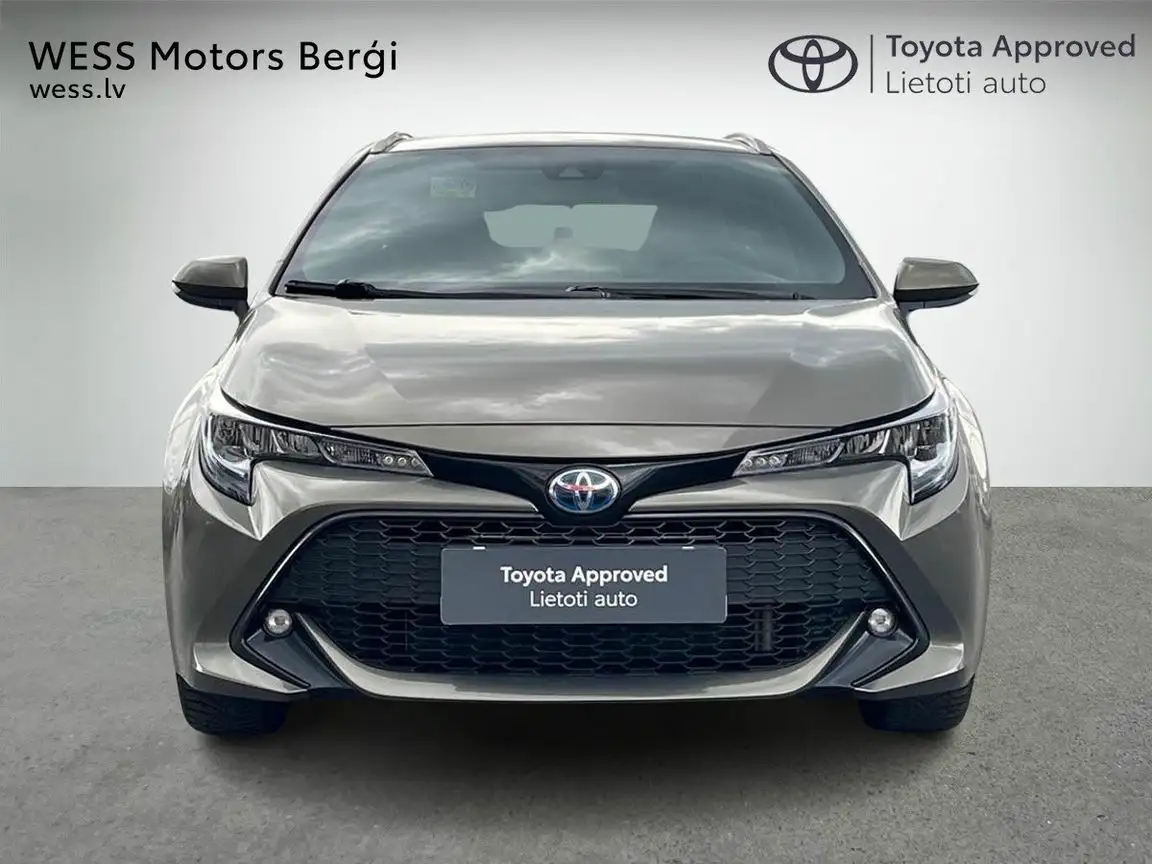 TOYOTA COROLLA