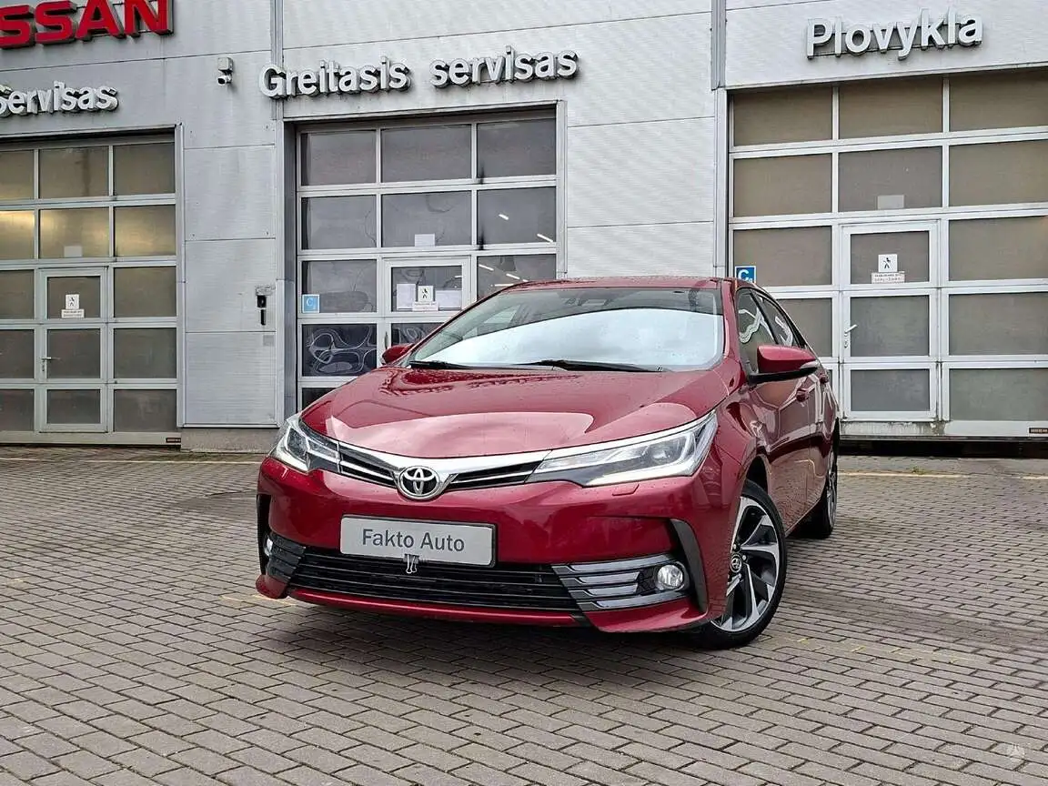 TOYOTA COROLLA