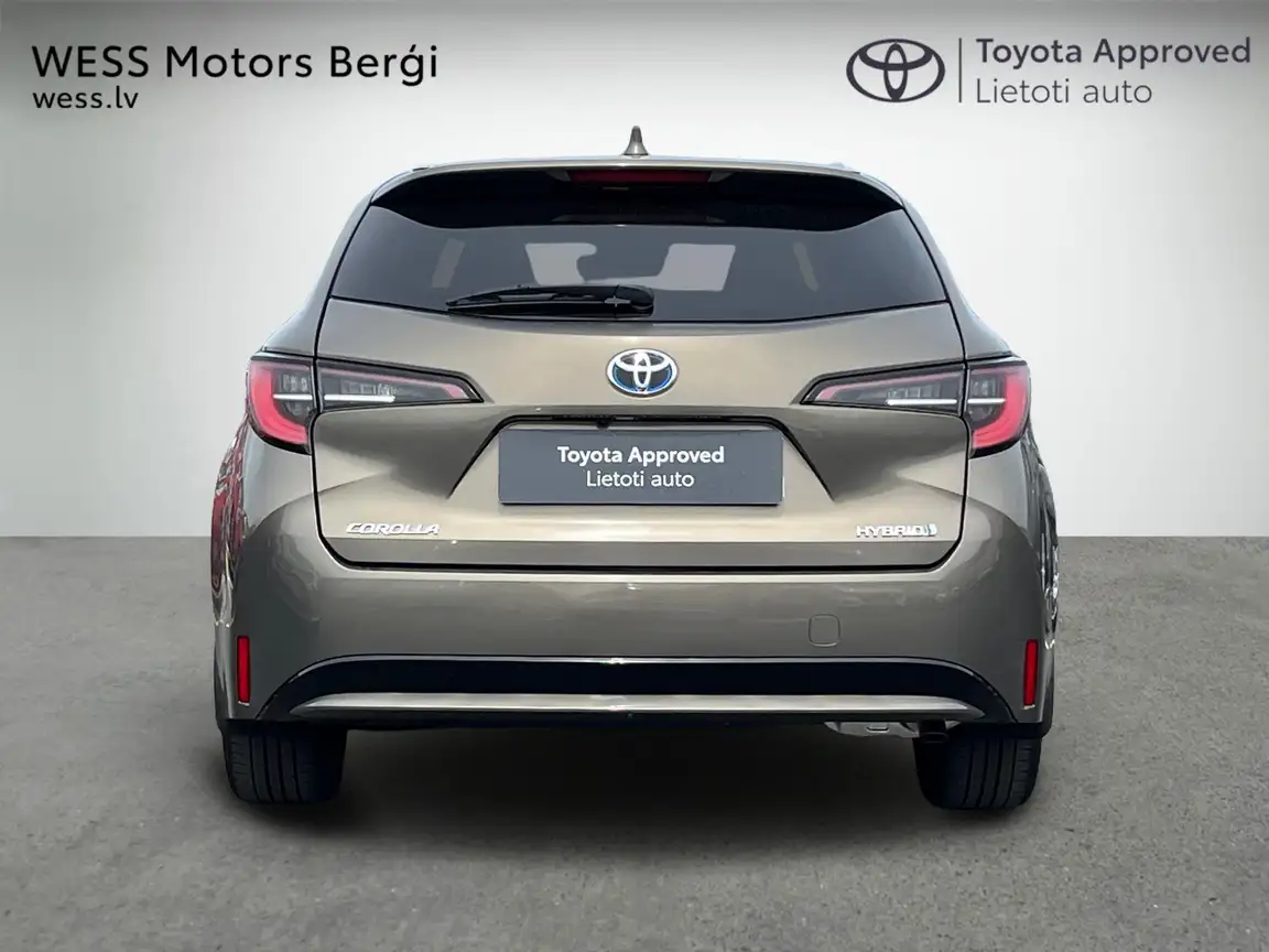 TOYOTA COROLLA