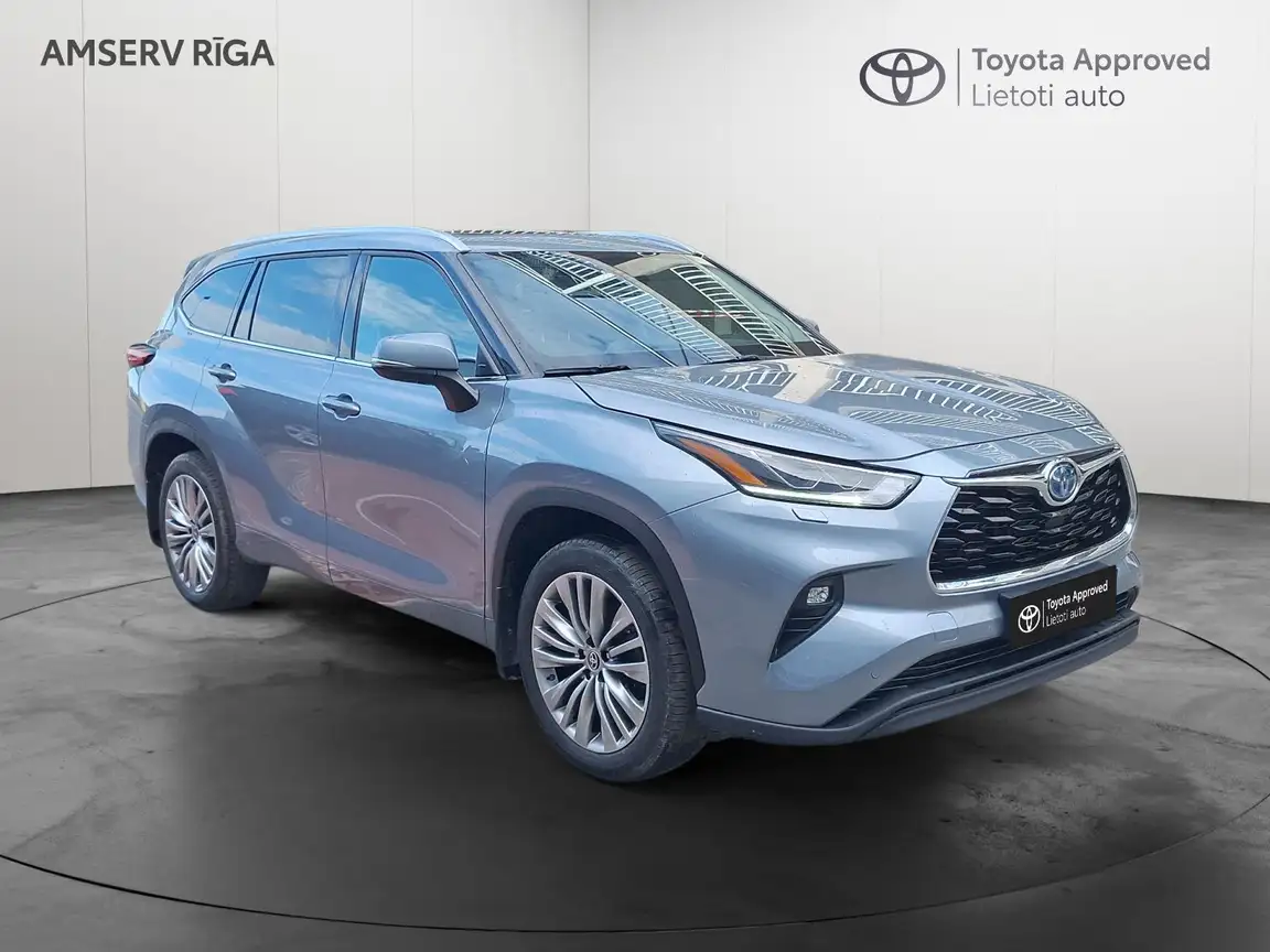 TOYOTA HIGHLANDER