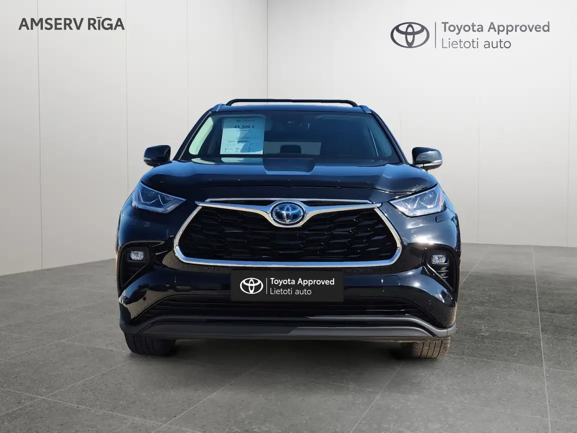 TOYOTA HIGHLANDER