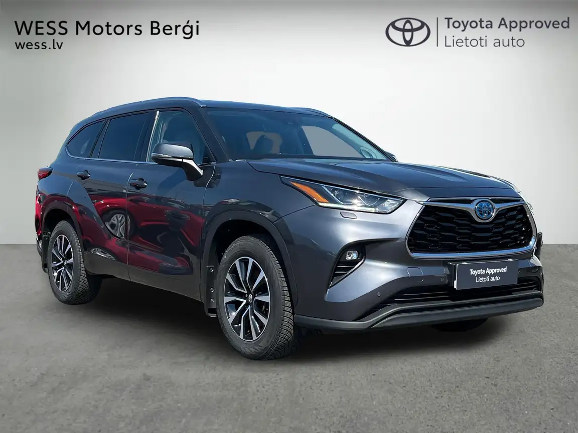 TOYOTA HIGHLANDER