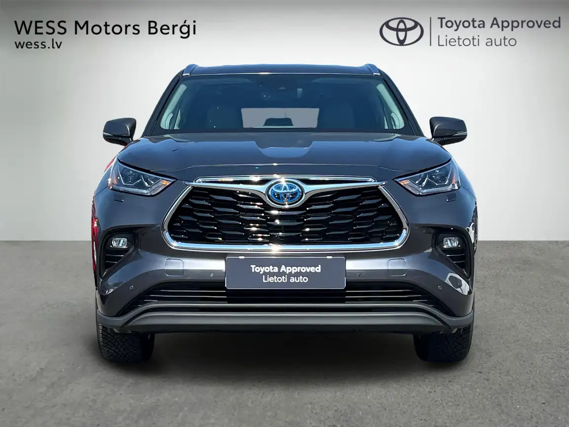 TOYOTA HIGHLANDER