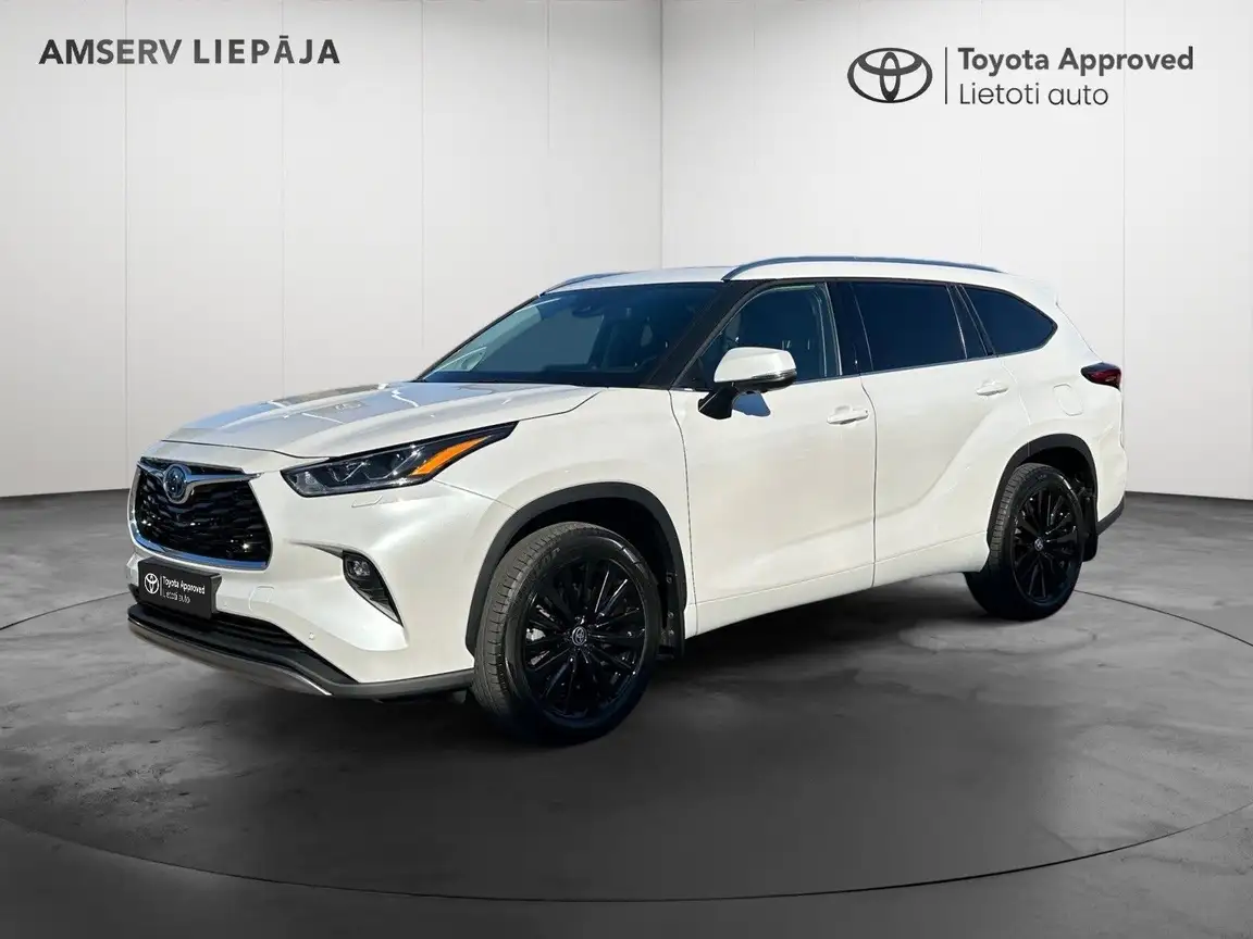 TOYOTA HIGHLANDER