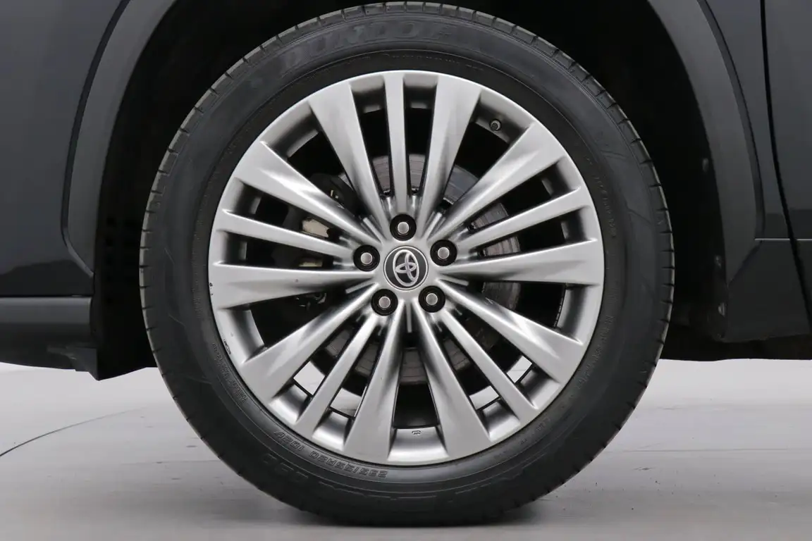 TOYOTA HIGHLANDER