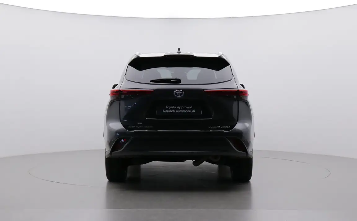 TOYOTA HIGHLANDER