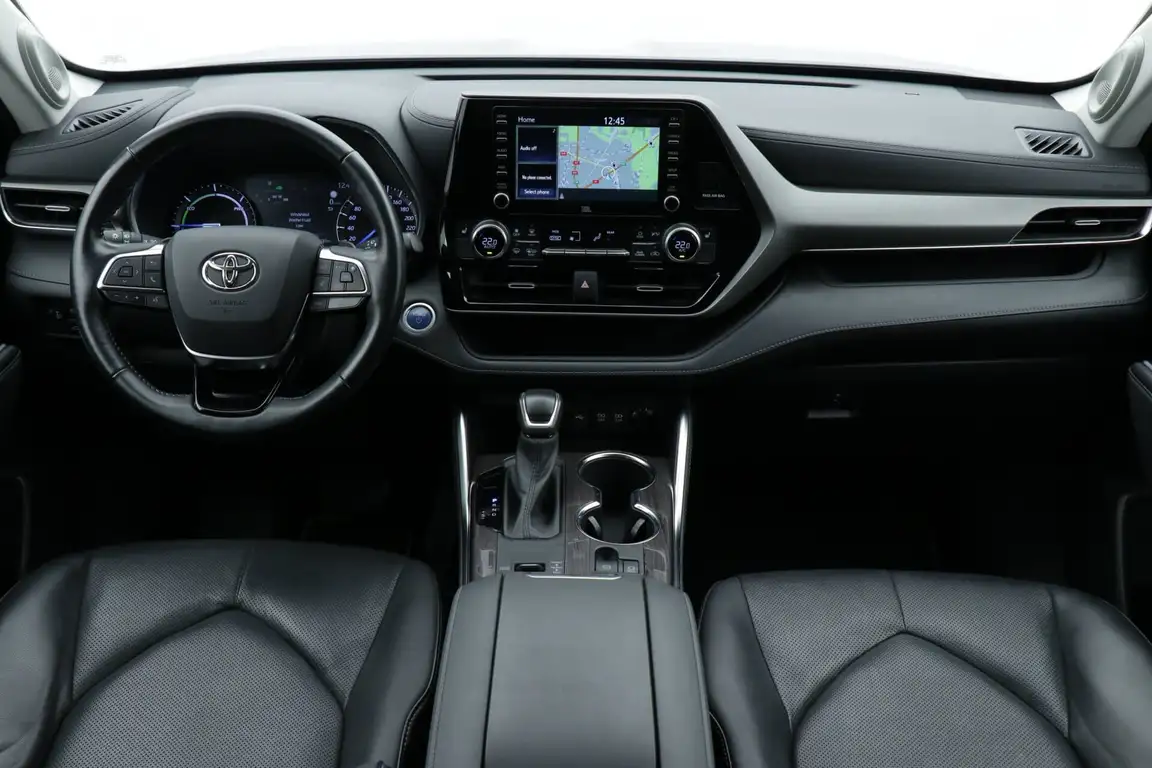 TOYOTA HIGHLANDER