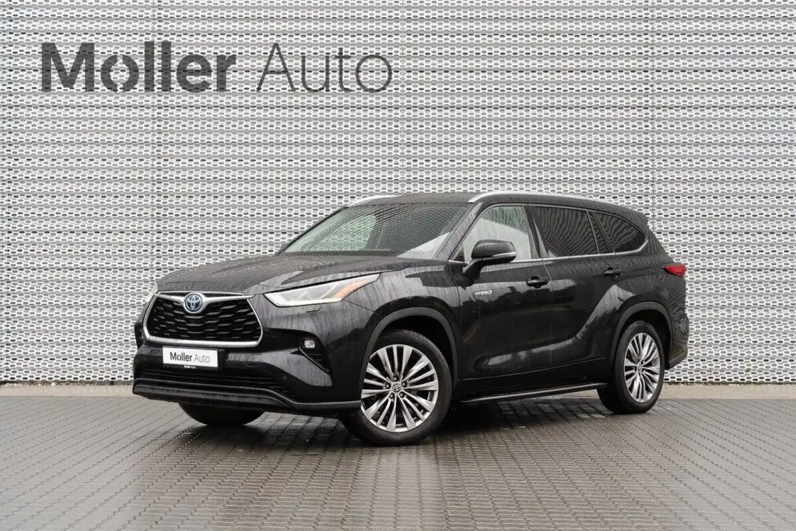 TOYOTA HIGHLANDER