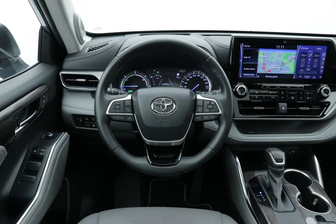 TOYOTA HIGHLANDER