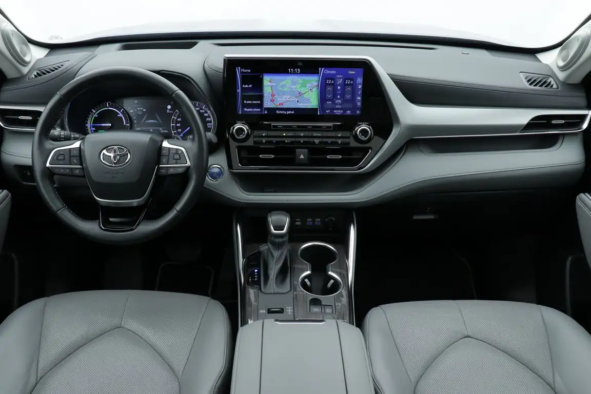 TOYOTA HIGHLANDER