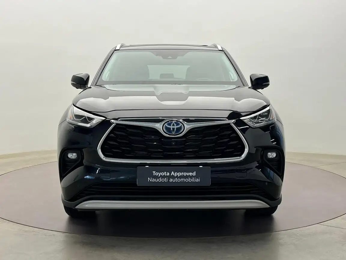 TOYOTA HIGHLANDER