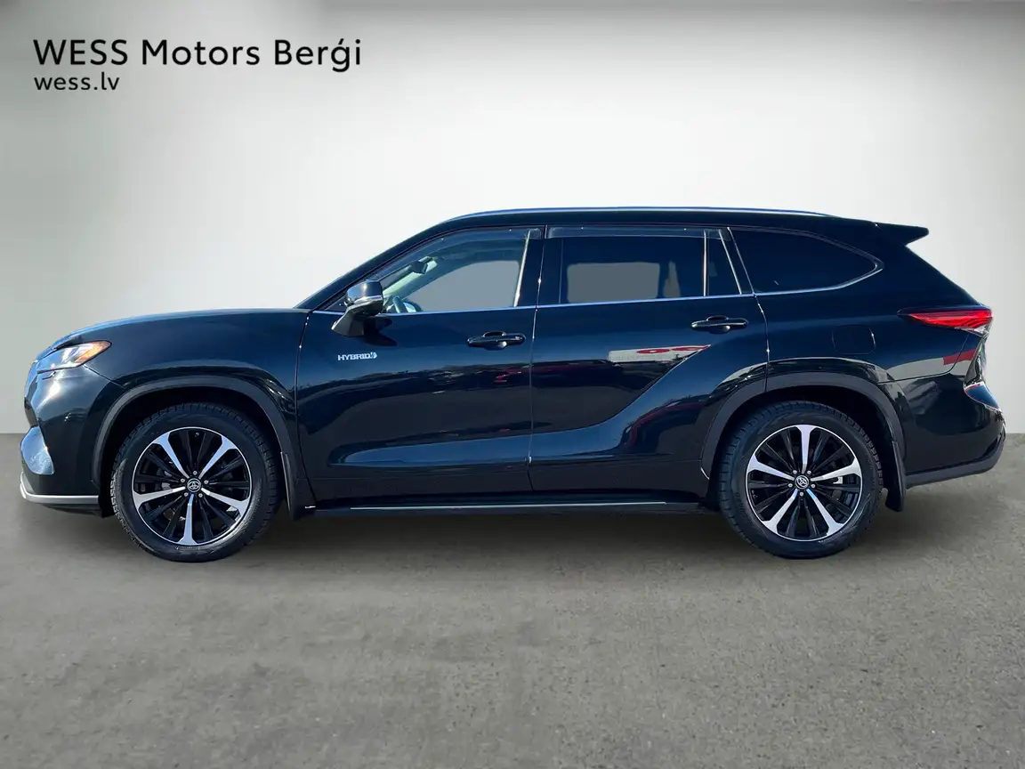 TOYOTA HIGHLANDER