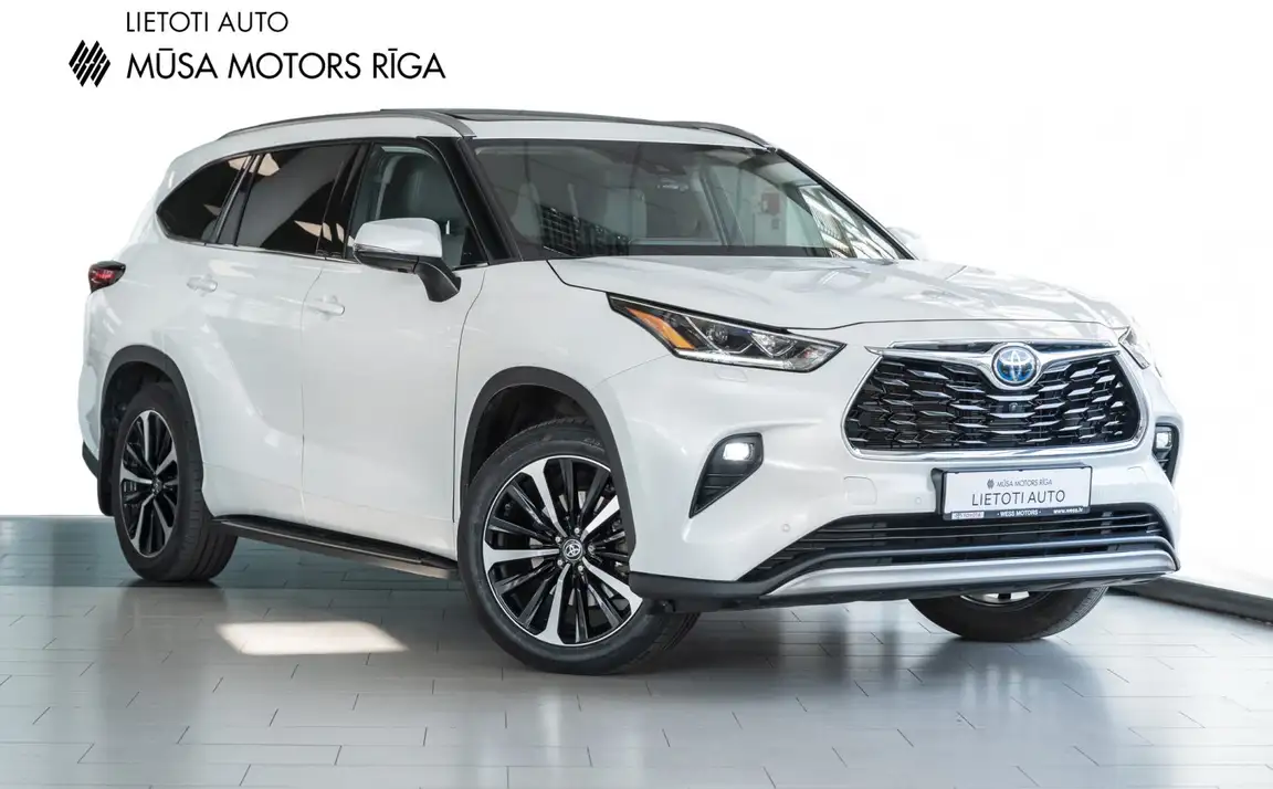TOYOTA HIGHLANDER