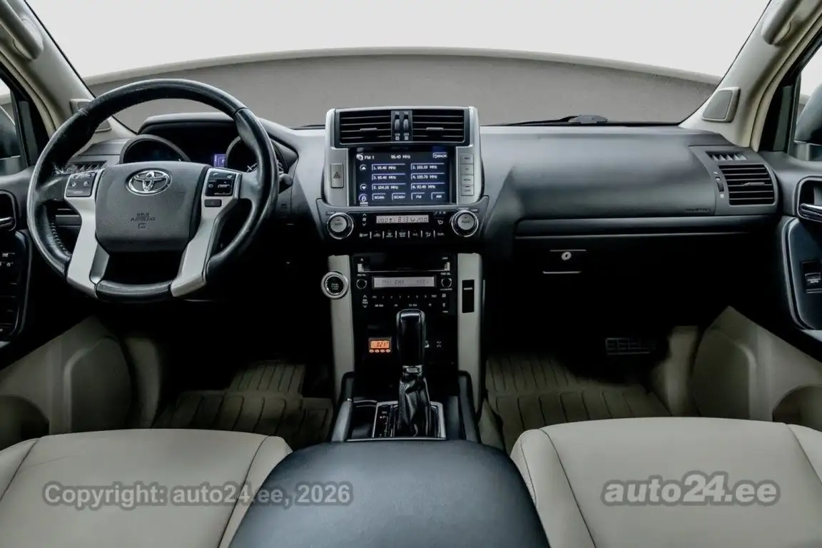 TOYOTA LAND CRUISER