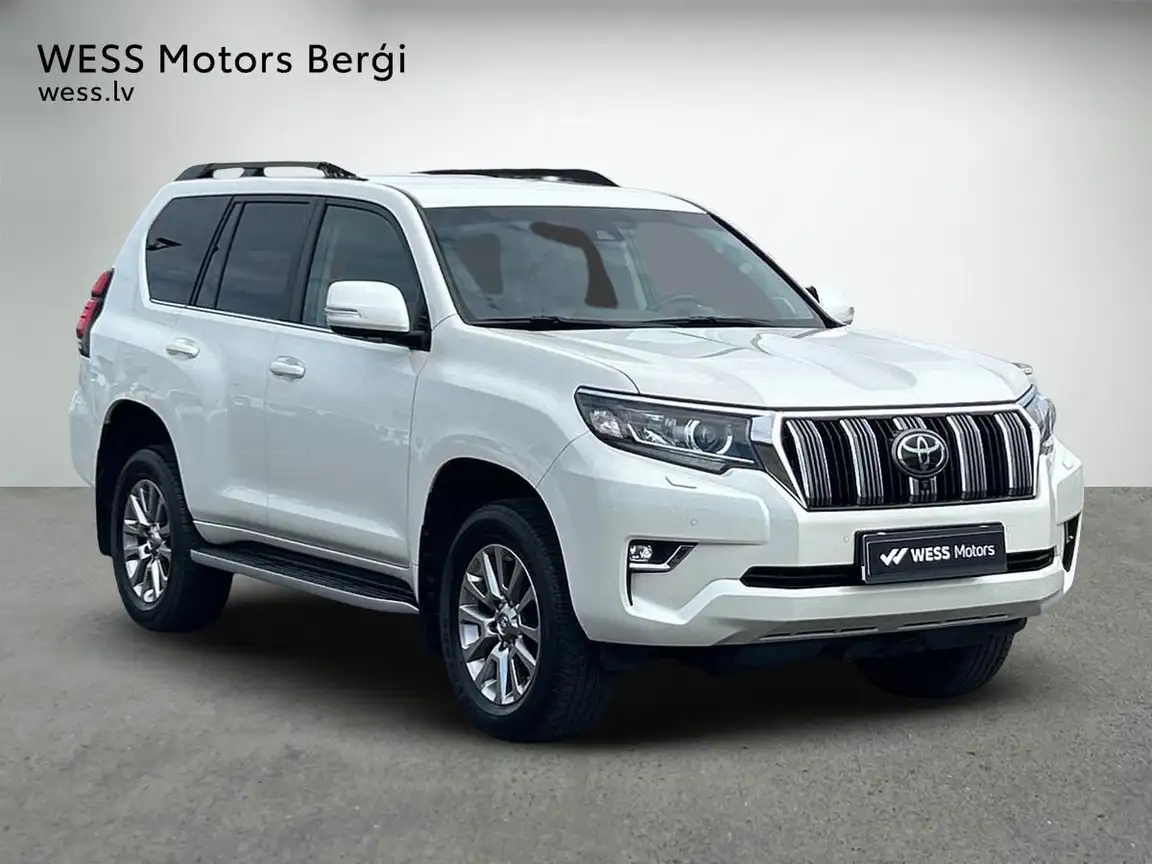 TOYOTA LAND CRUISER