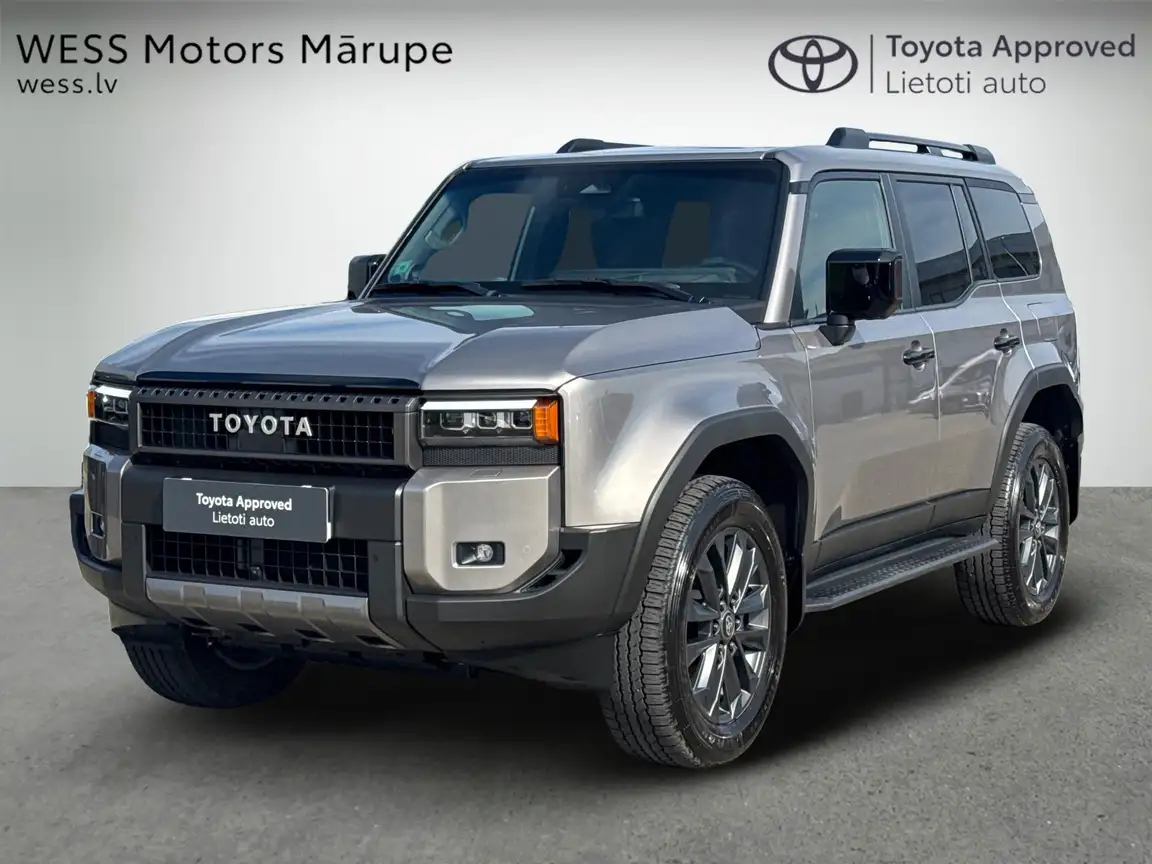 TOYOTA LAND CRUISER