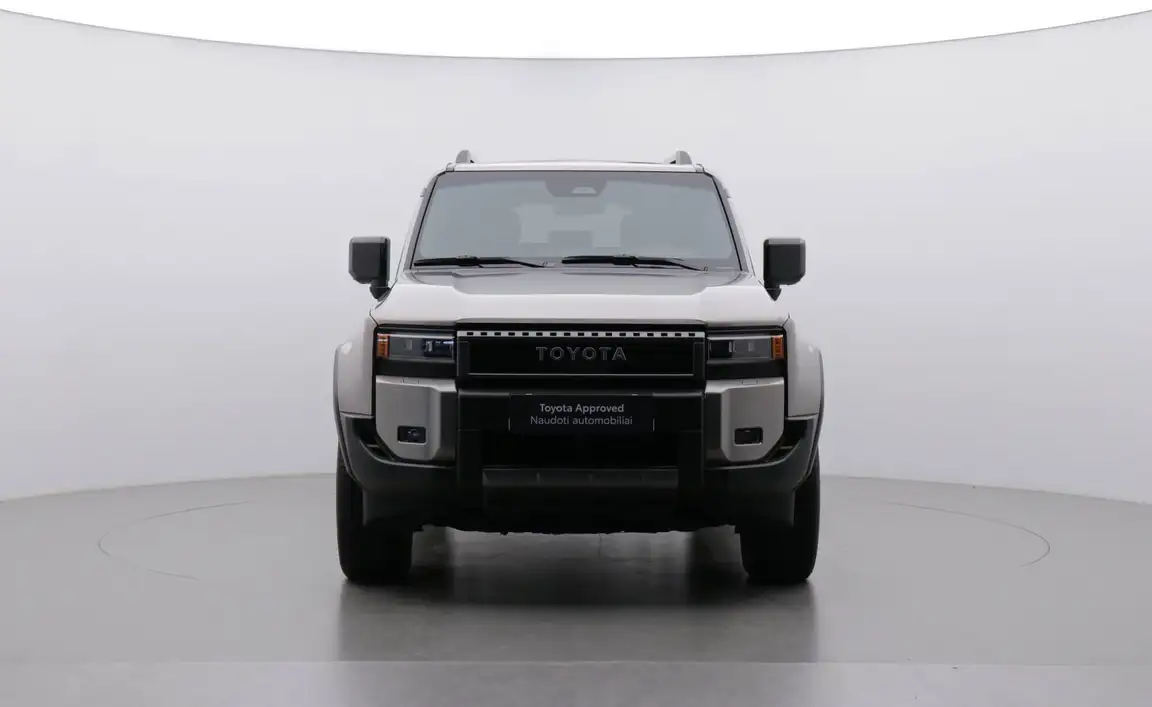 TOYOTA LAND CRUISER