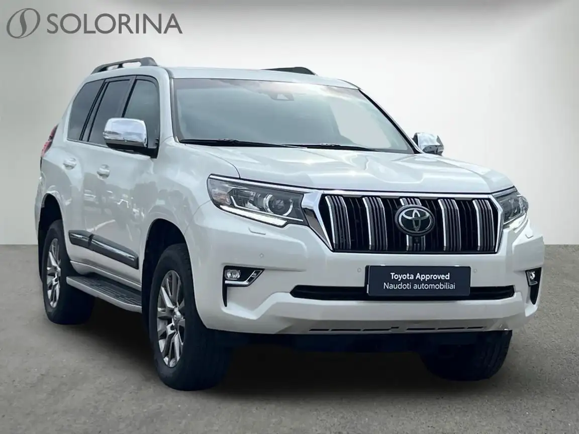 TOYOTA LAND CRUISER