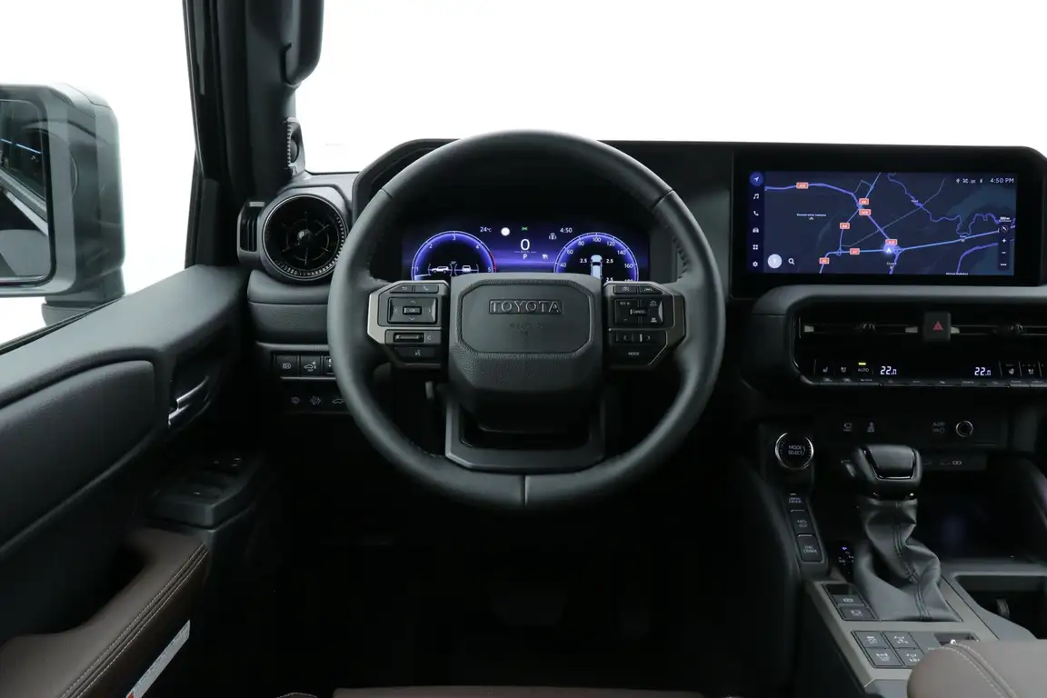 TOYOTA LAND CRUISER