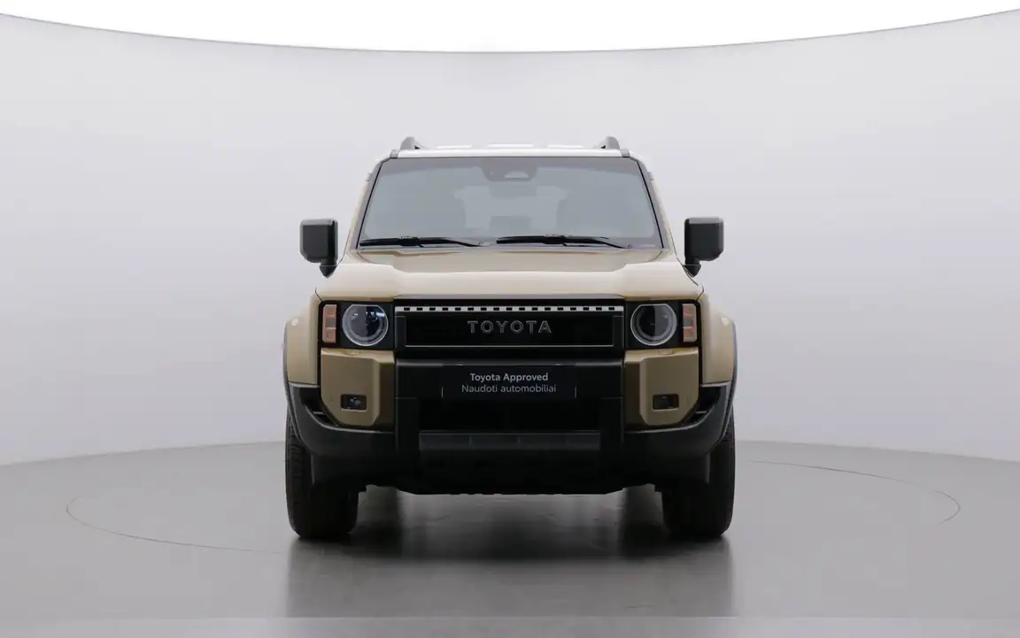 TOYOTA LAND CRUISER