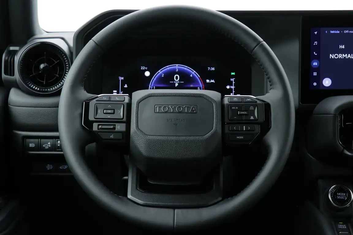 TOYOTA LAND CRUISER