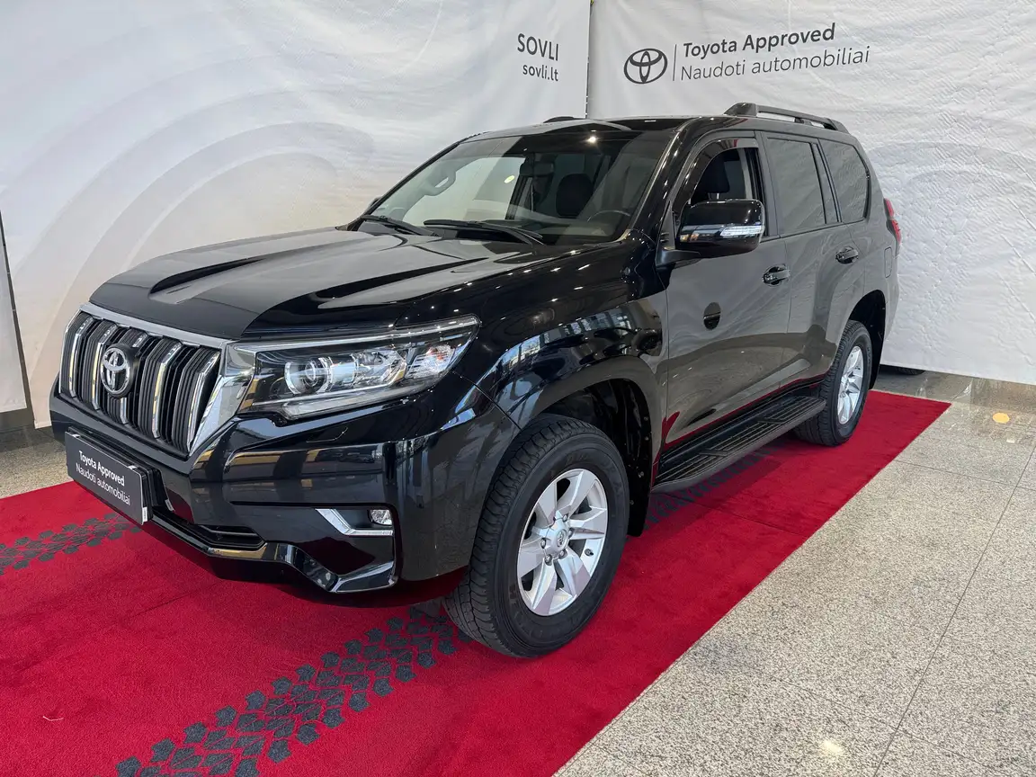 TOYOTA LAND CRUISER