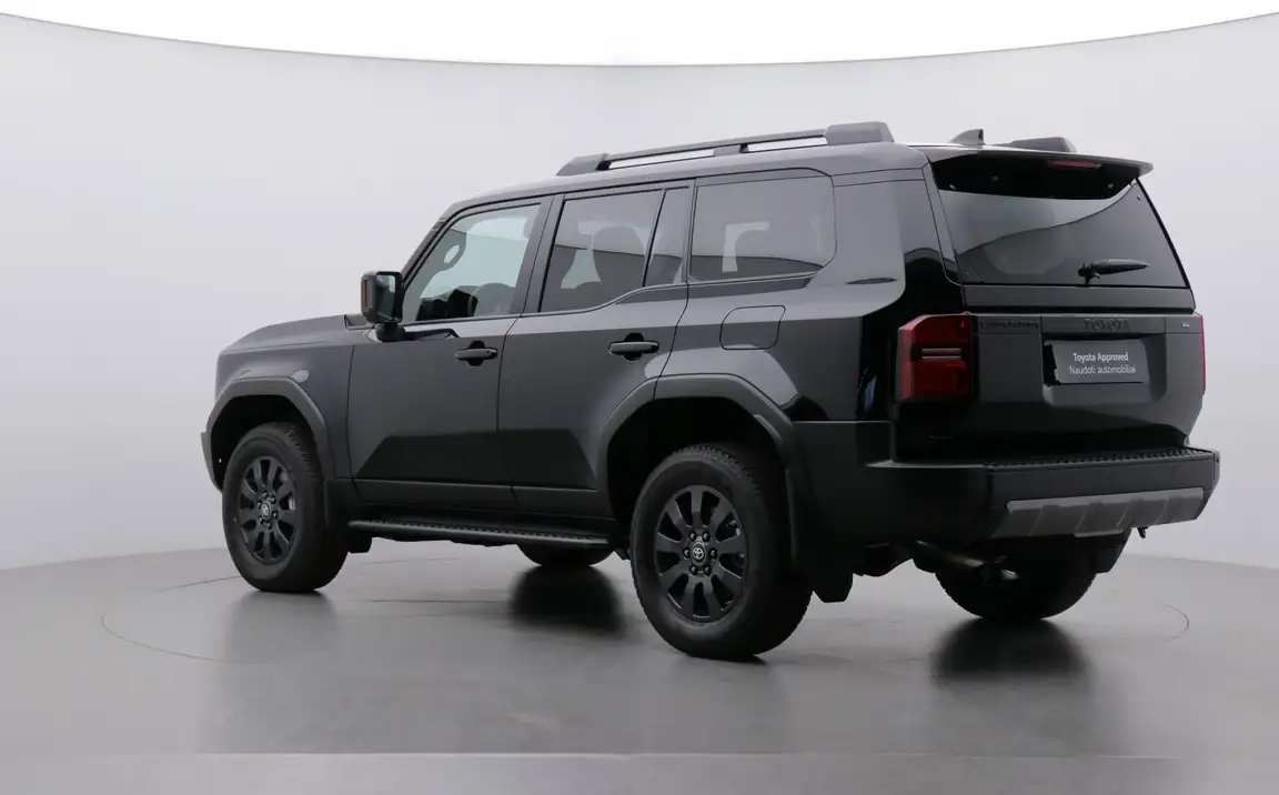 TOYOTA LAND CRUISER