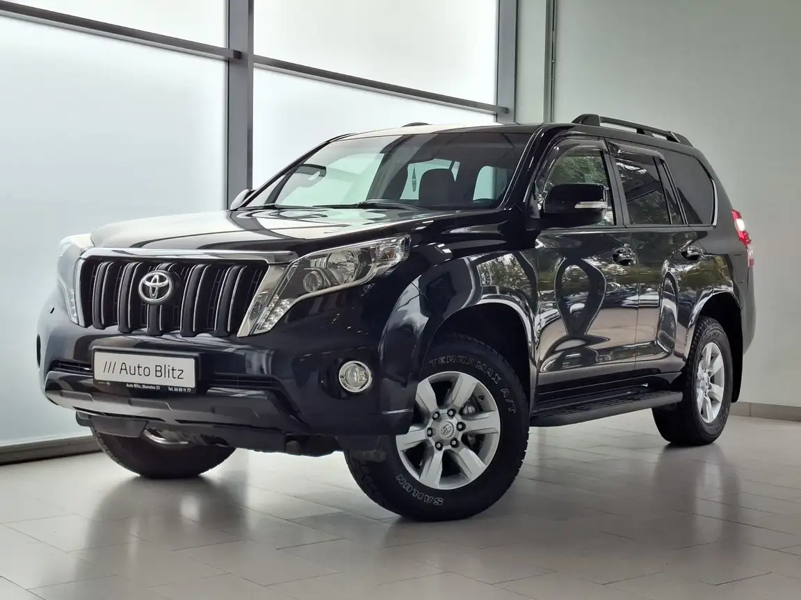 TOYOTA LAND CRUISER