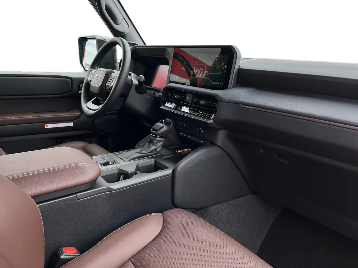 TOYOTA LAND CRUISER