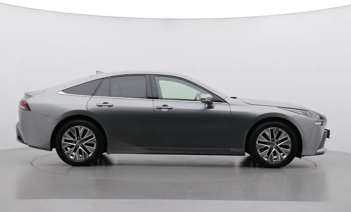 TOYOTA MIRAI
