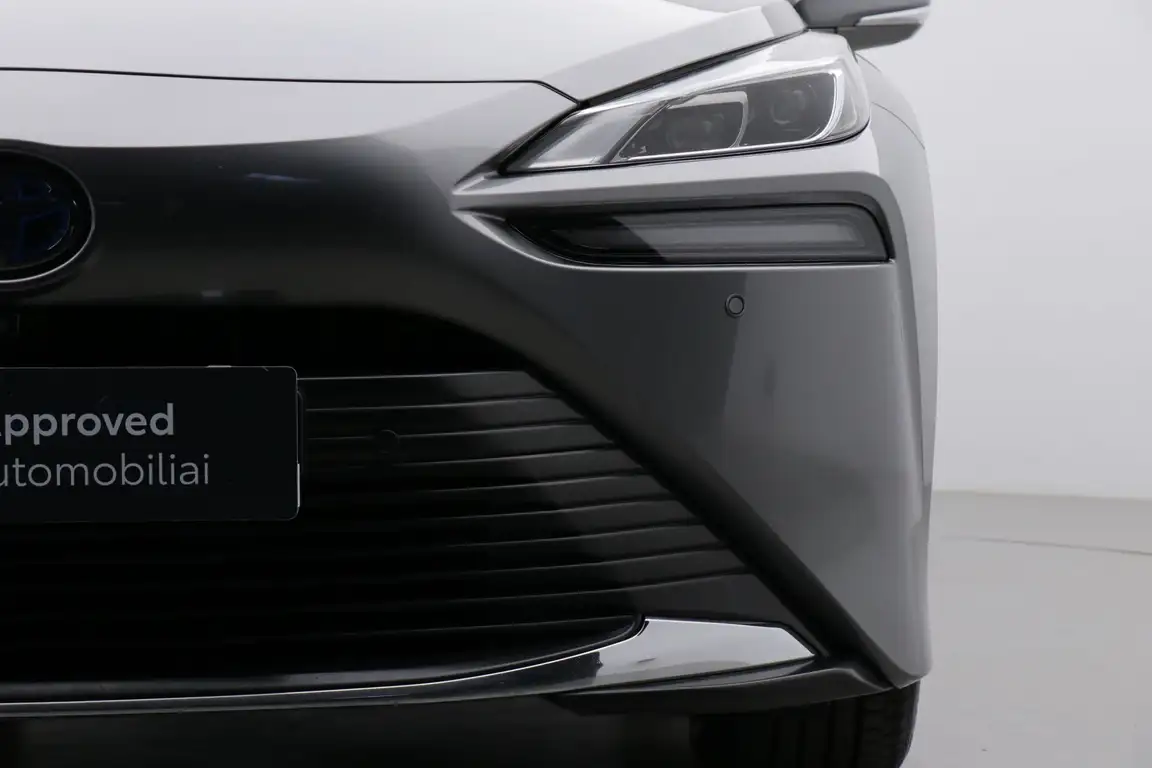 TOYOTA MIRAI