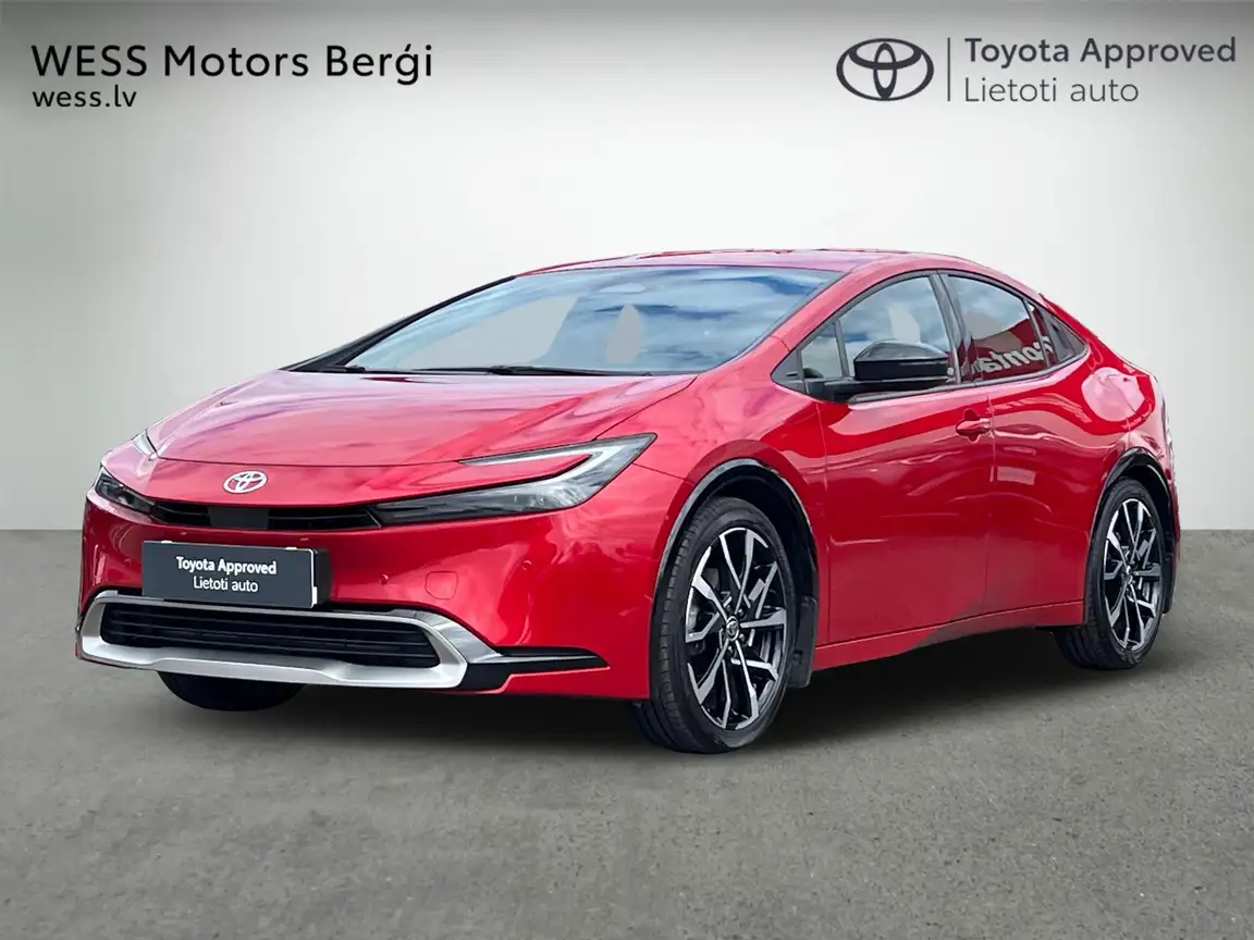 TOYOTA PRIUS