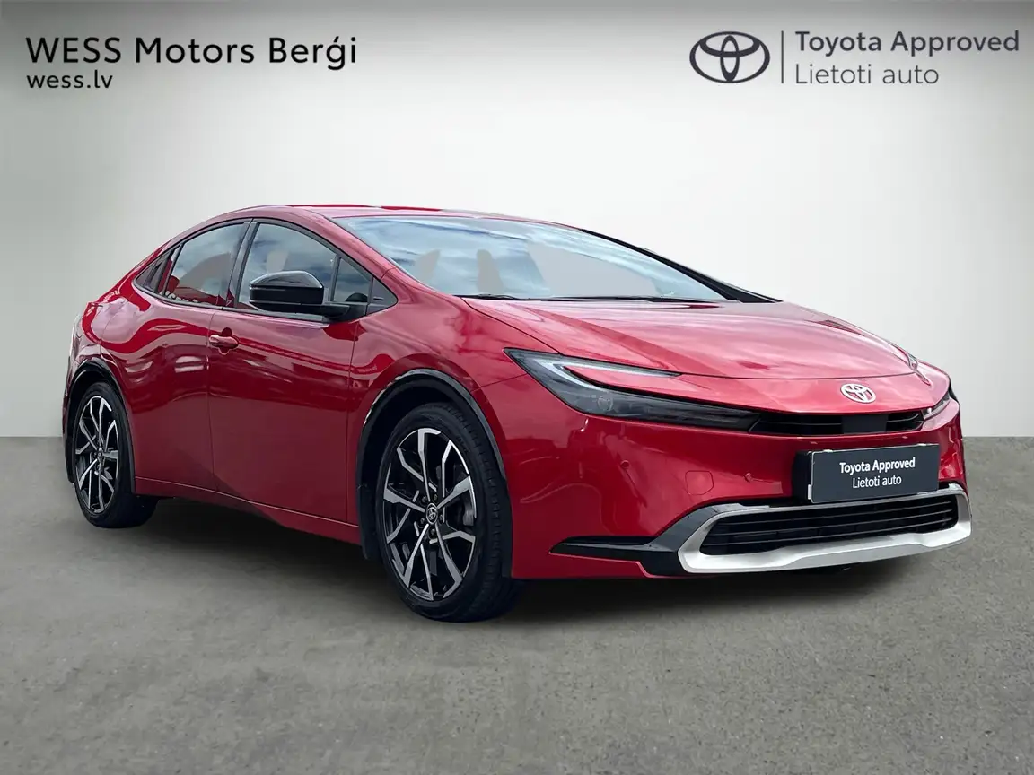 TOYOTA PRIUS