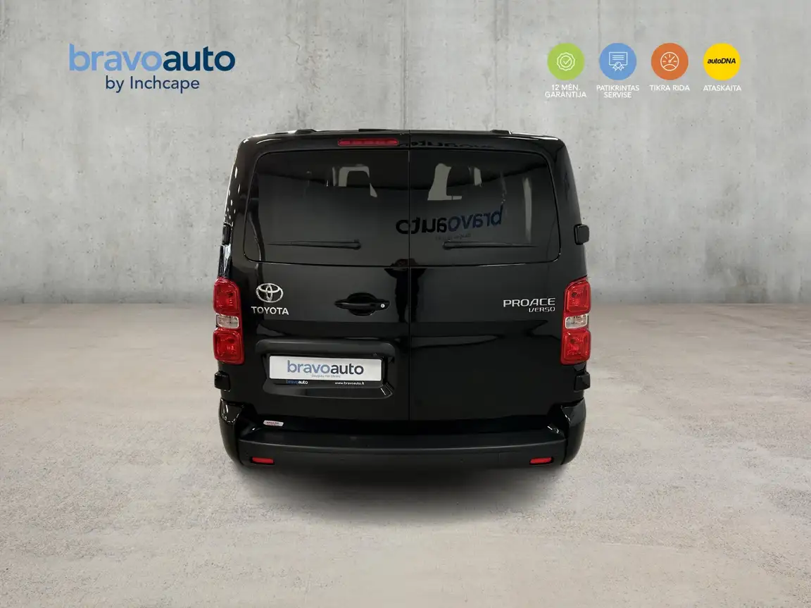 TOYOTA PROACE