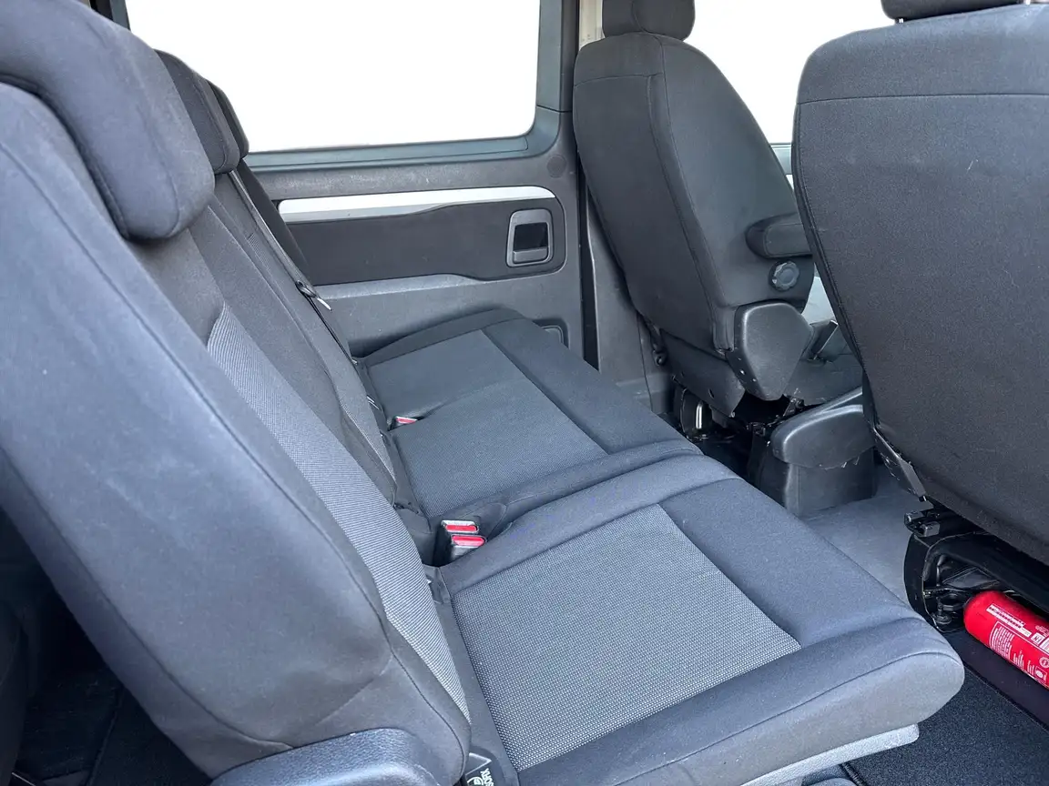 TOYOTA PROACE