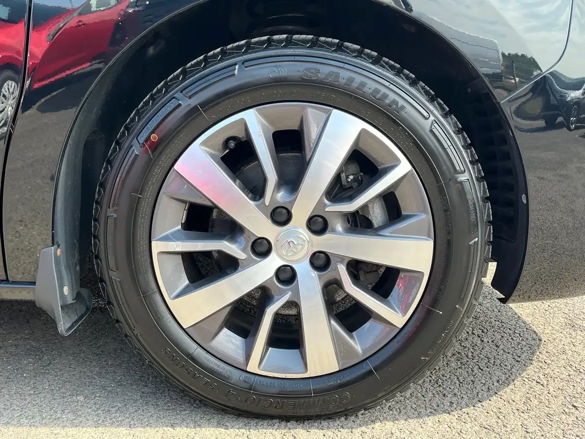TOYOTA PROACE