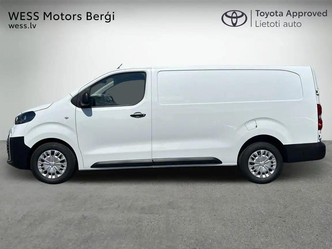 TOYOTA PROACE