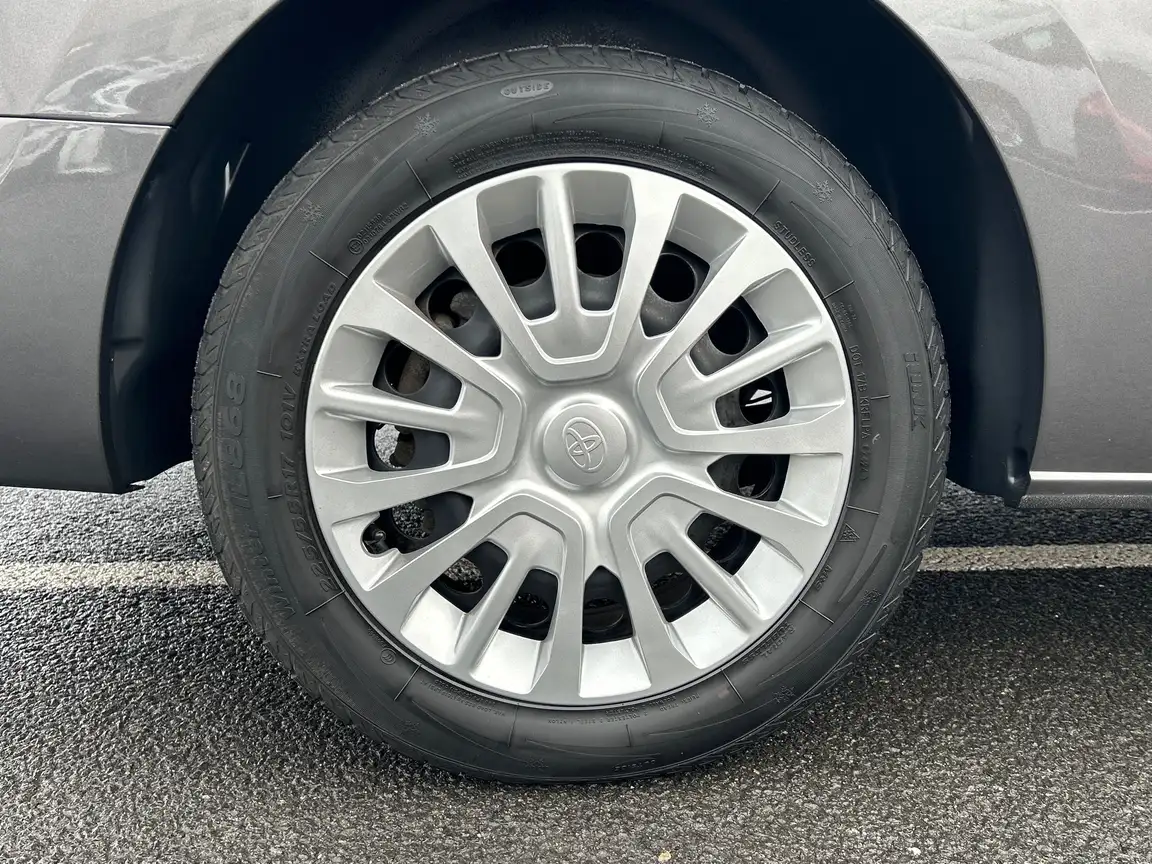 TOYOTA PROACE