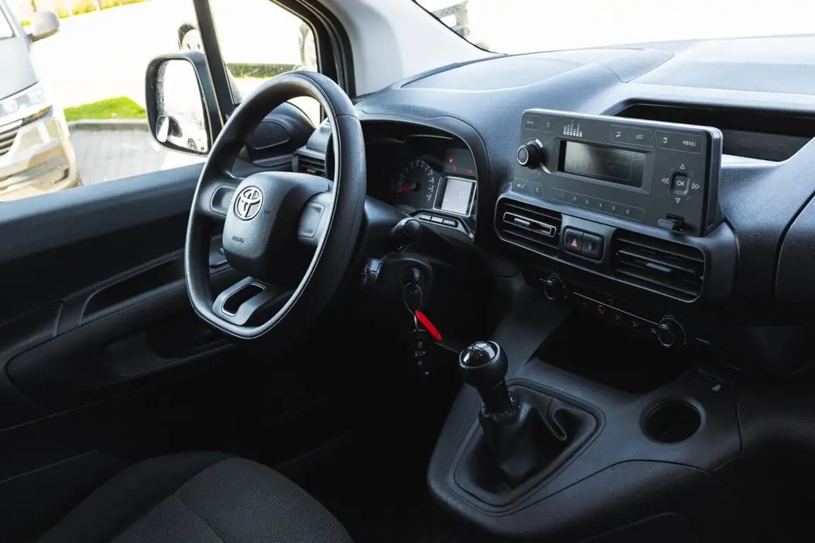 TOYOTA PROACE CITY