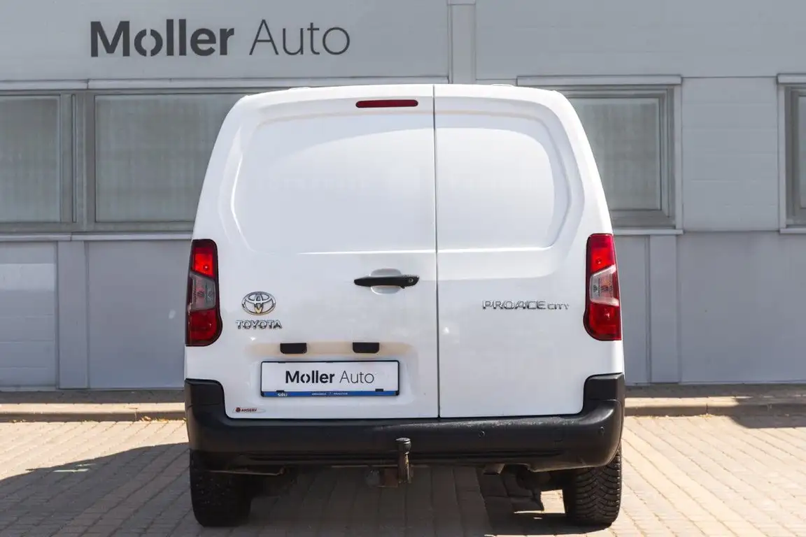TOYOTA PROACE CITY