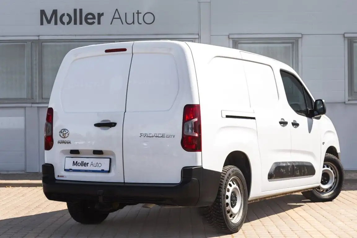 TOYOTA PROACE CITY